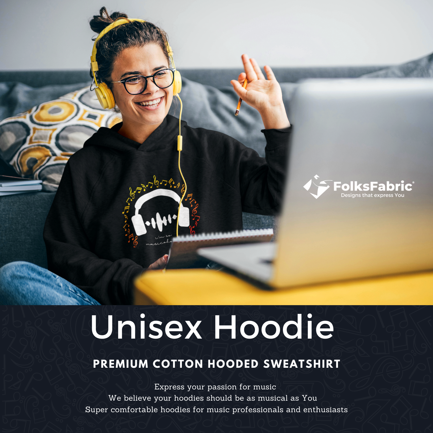 I'm a musicoholic - Hoodie - FolksFabric 